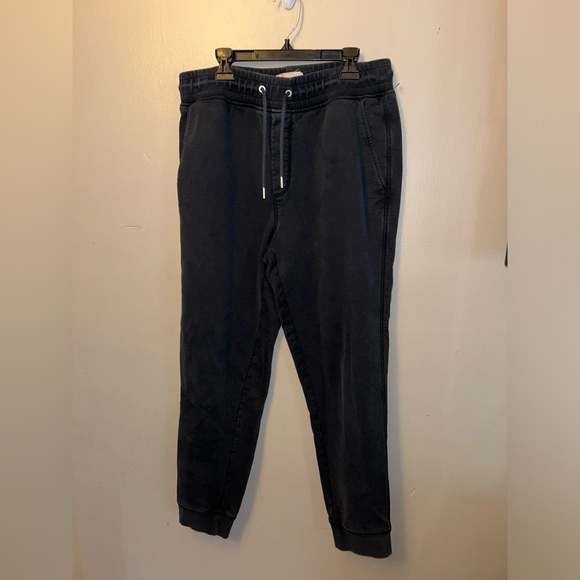 Everlane pants - black 100% cotton pull on style with jogger cuff - Picture 2 of 12